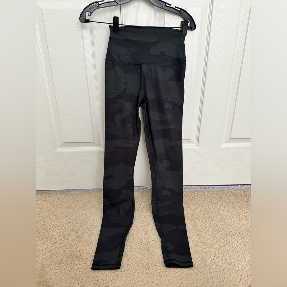 Alo Leggings